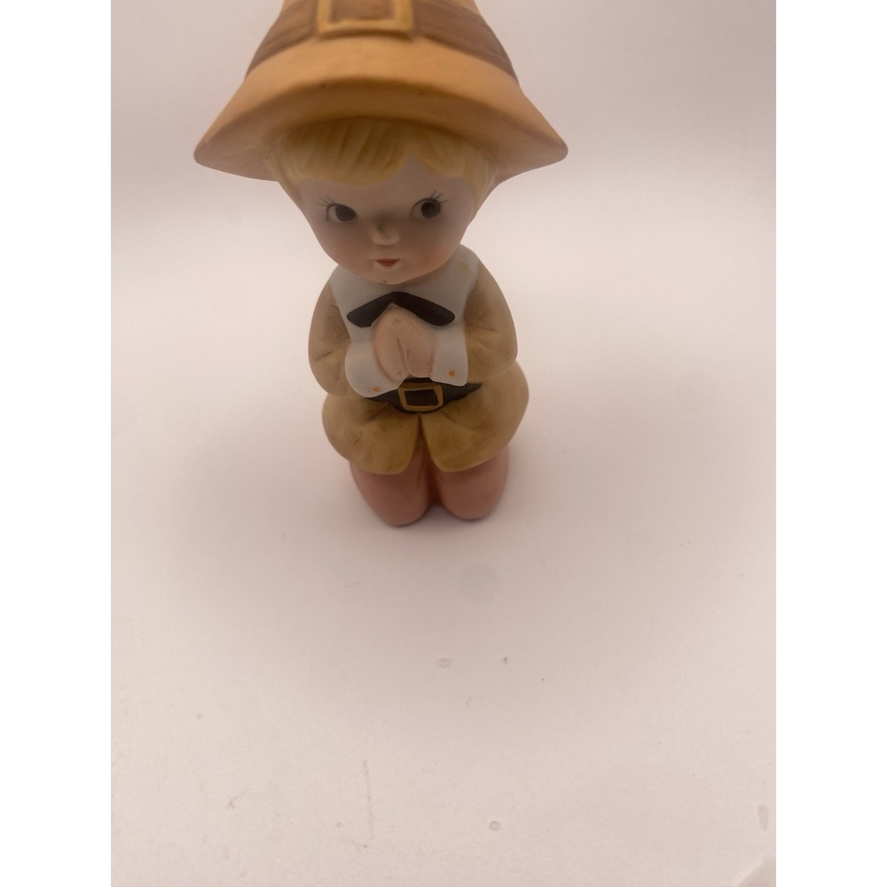 Lefton Thanksgiving Kneeling Praying Boy Pilgrim